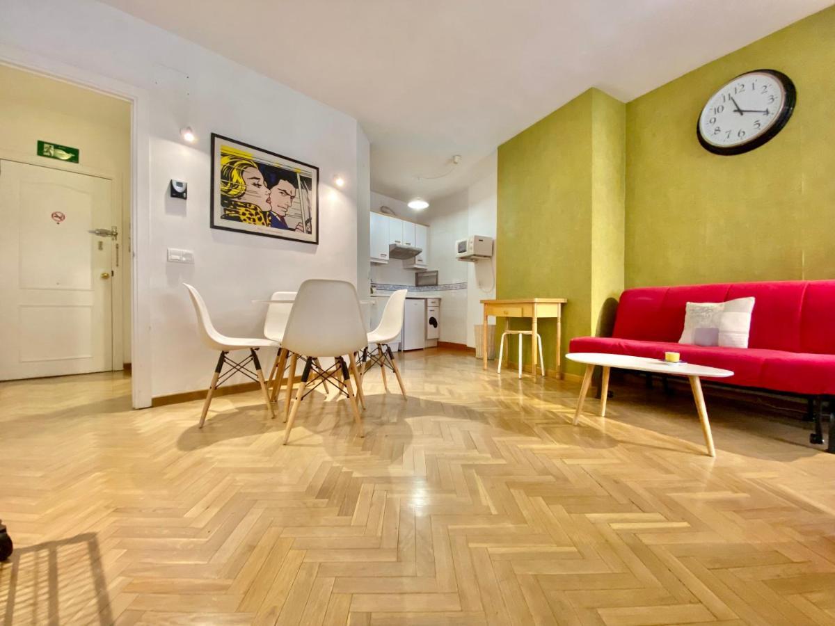 Charming Cozy Malasana