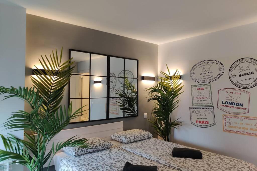 Studio City Centre-Atocha-Delicias-Wifi,A/C Apartment *