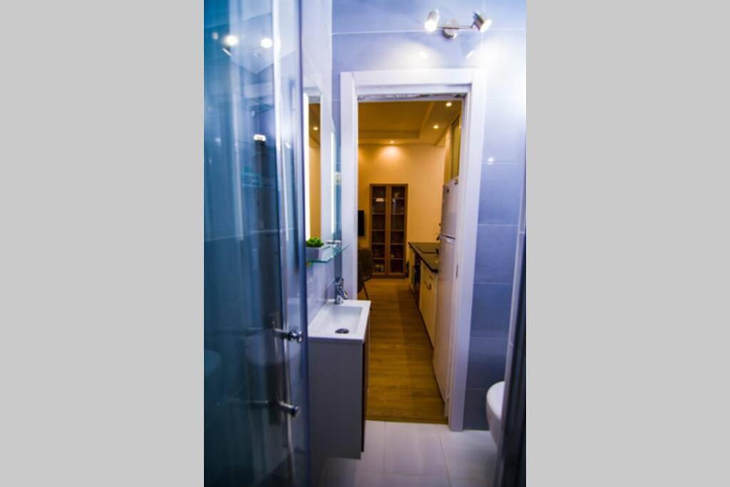 Apartment Piso Vip Anton Martin. Centro. *