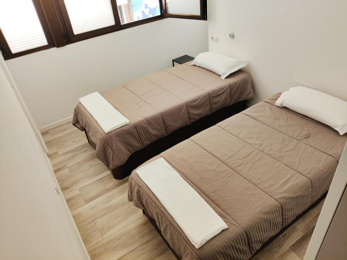 Albergue Palafox 23 *