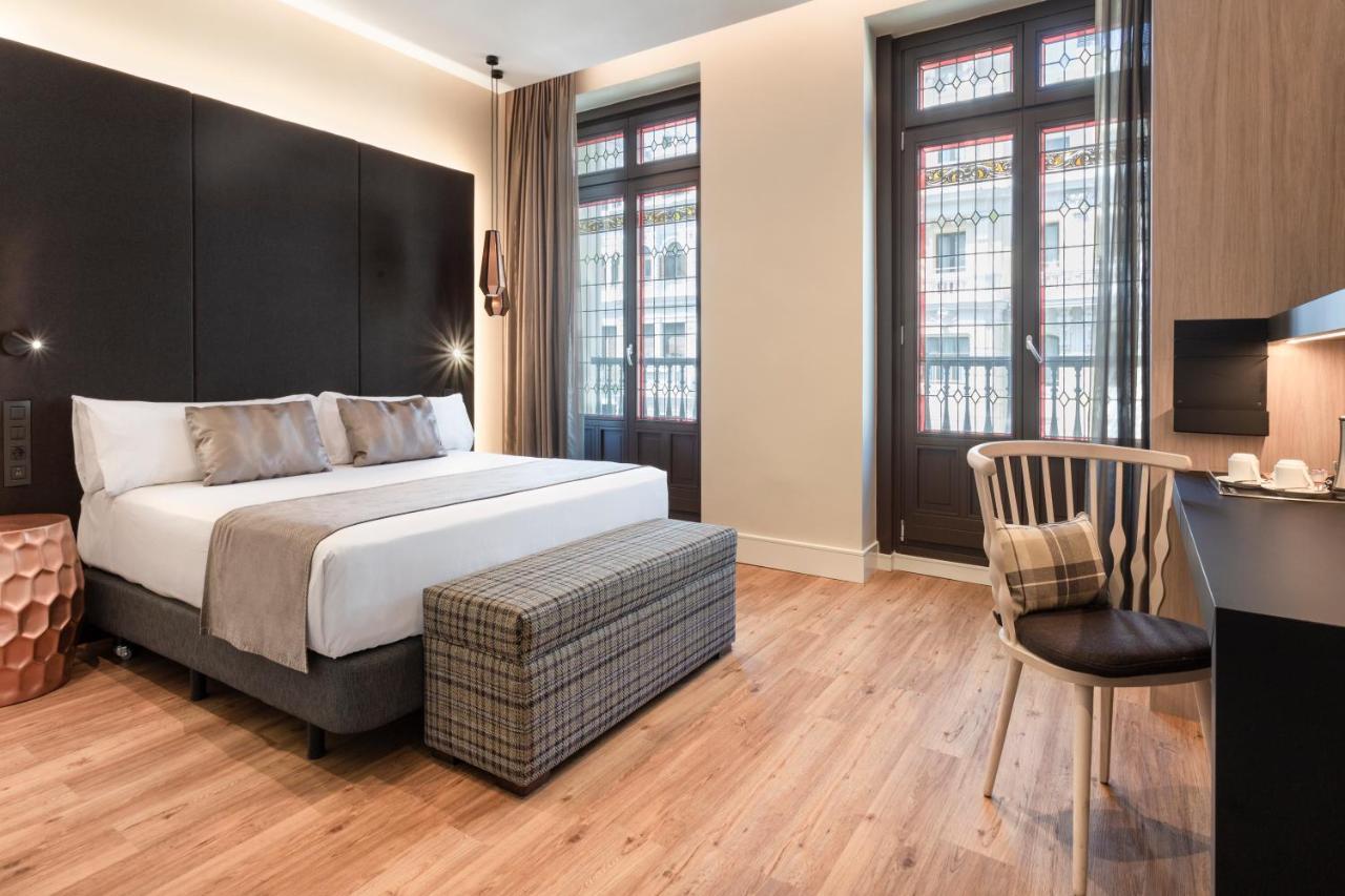 Catalonia Gran Via Hotel
