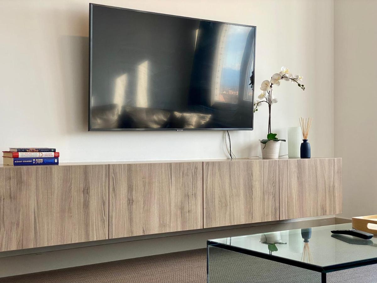 Charming Eurobuilding Skyline Apartment