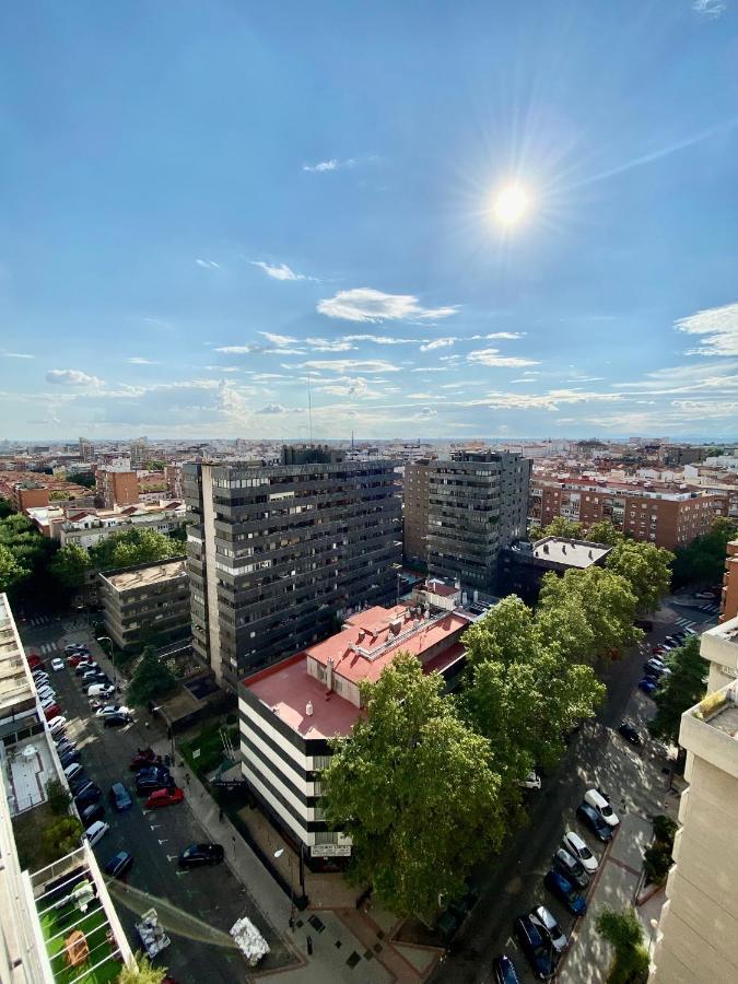Apartment Charming Eurobuilding Skyline *