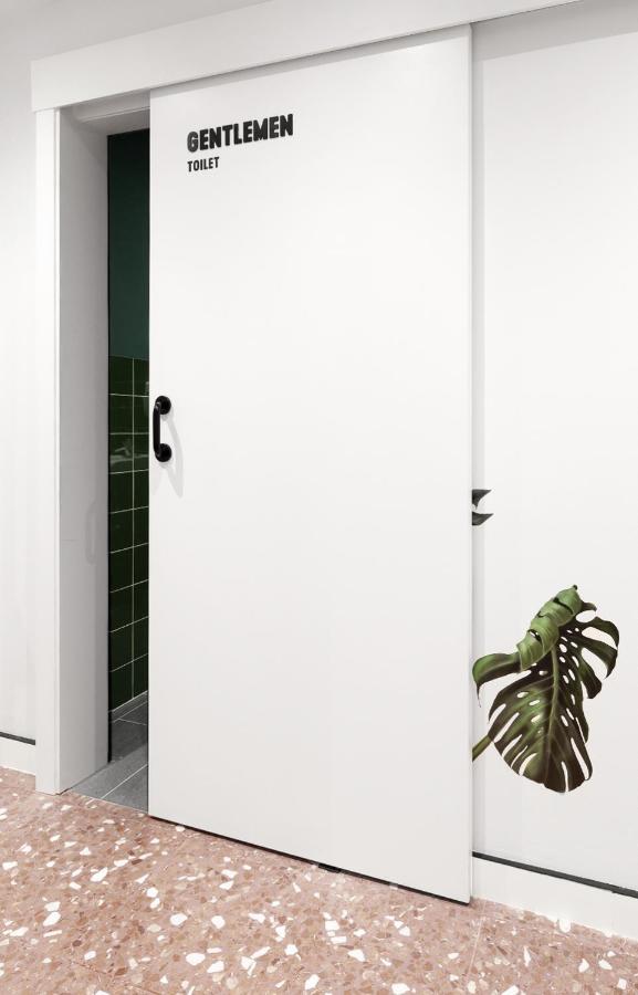 2060 The Newton Hostel