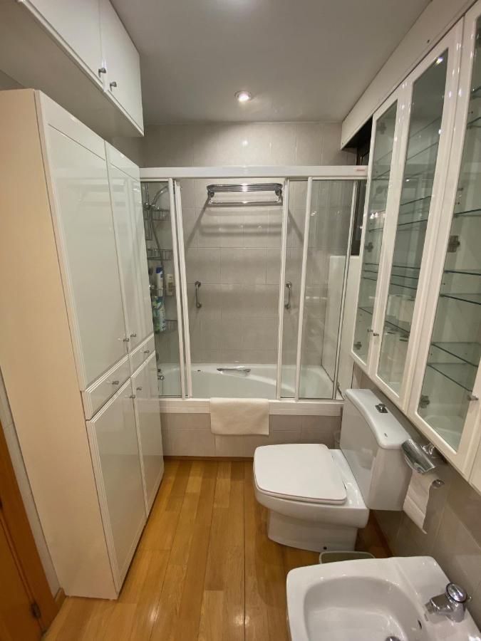 Carlos Apartment *