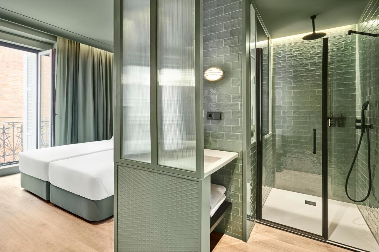 Chic & Basic Dot Hotel Madri