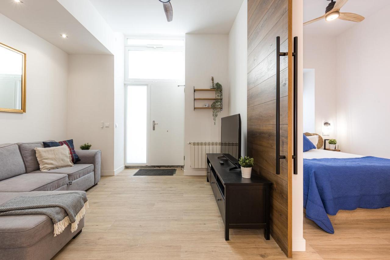 Latina Xv Apartment *