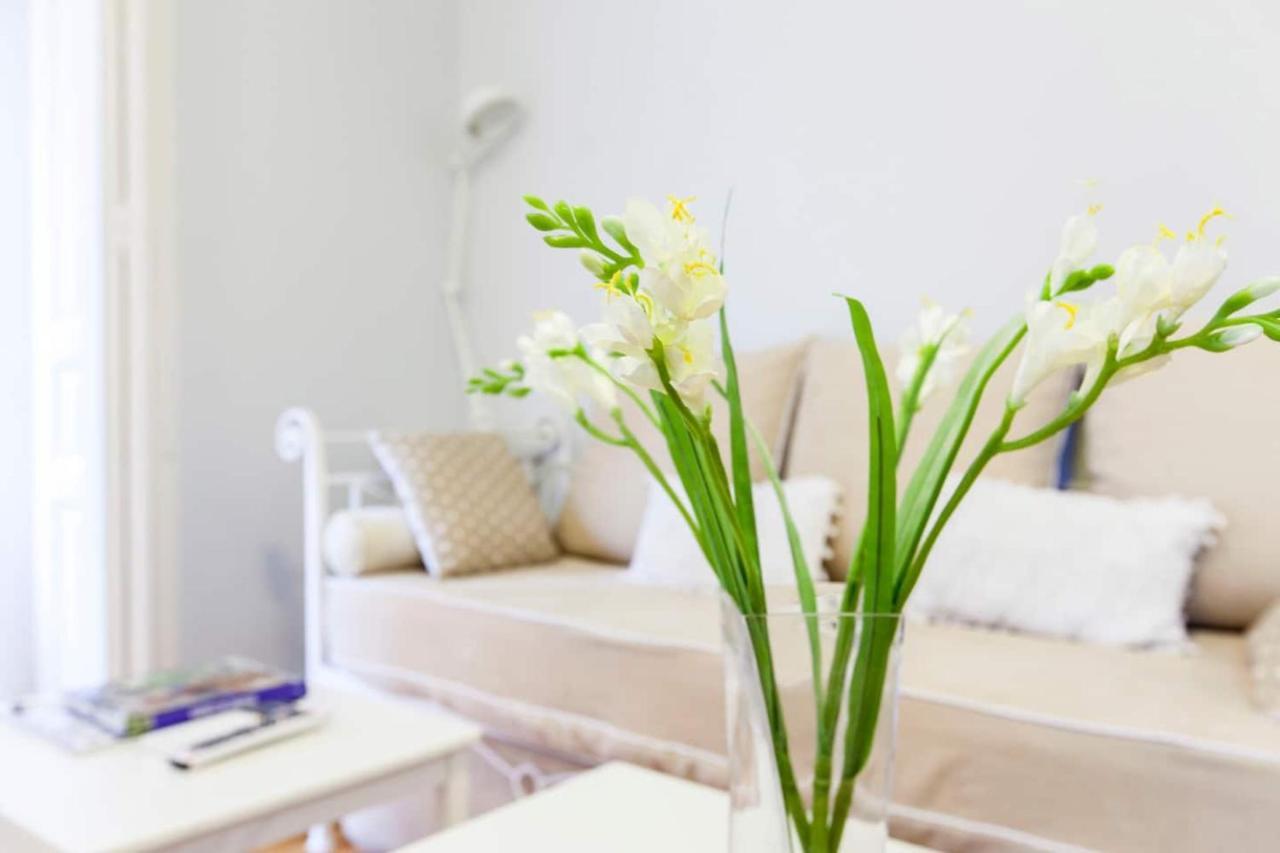 Charming Gran Via Luna Apartment