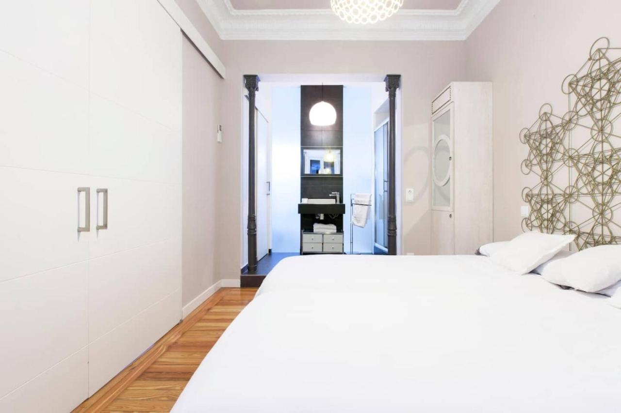 Charming La Casa De La Luna Apartamento Madrid