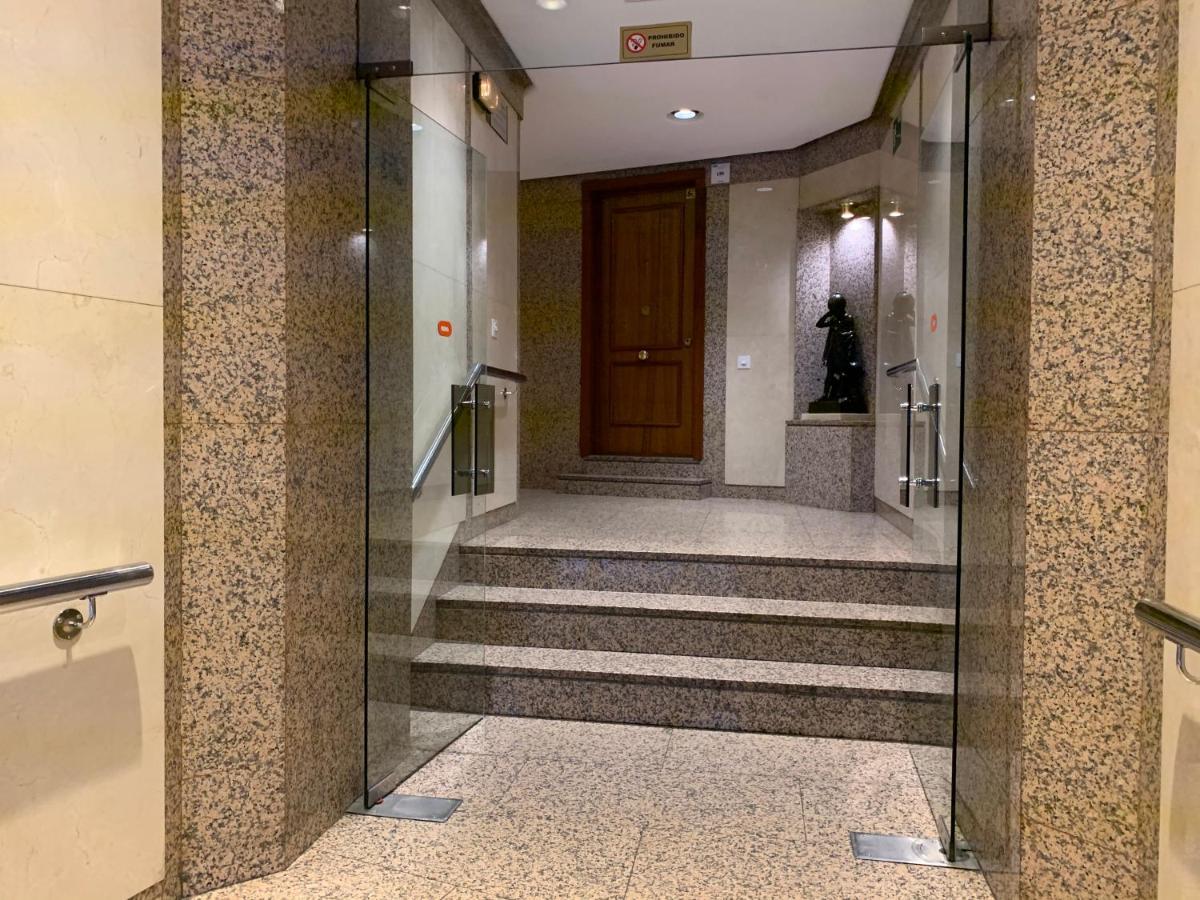 Apartamento Y Estudios Torr En - Chamartin Con Wifi Gratis