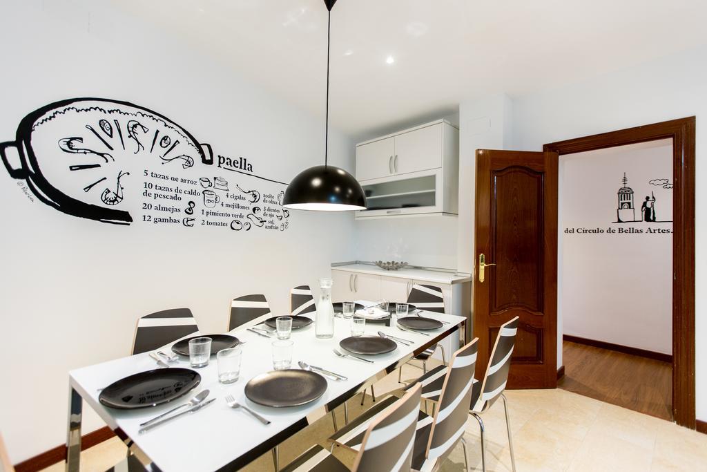 Bookinmadrid Com - Puerta Del Sol Madri