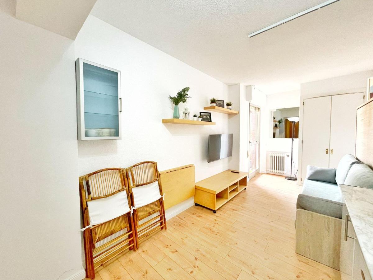 Nuevo/acogedor Estudio En Prosperidad, Terraza,a/c Apartment *