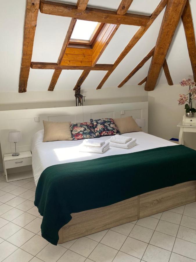 Plaza Mayor Deluxe Apartment