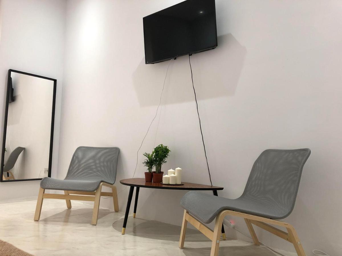 Apartment Letras D