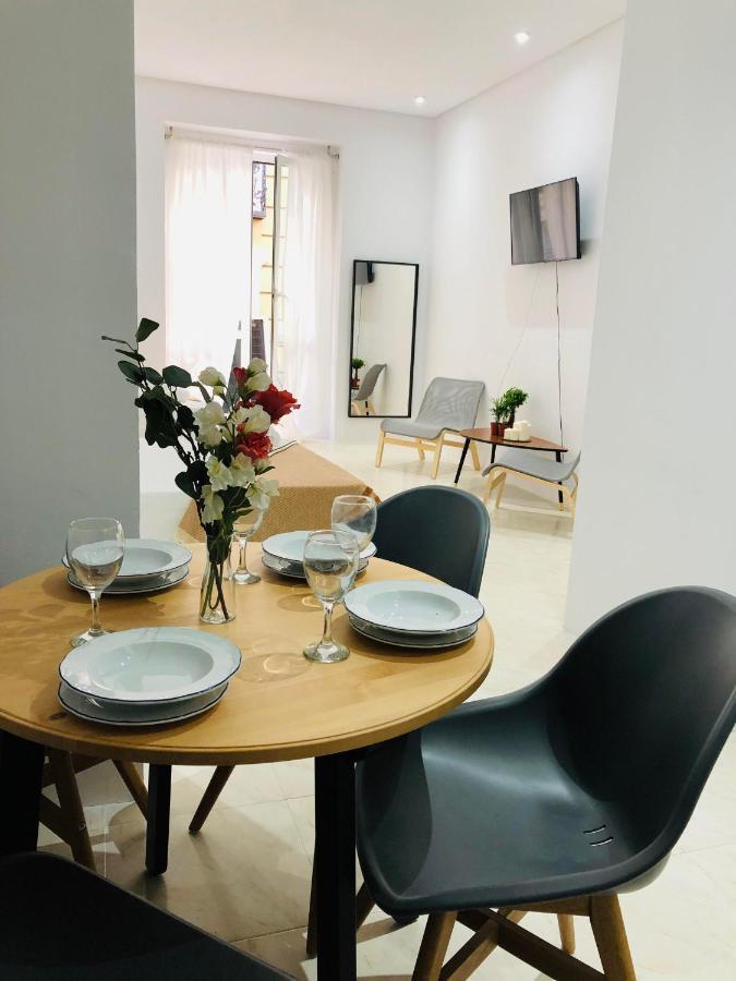 Letras D Apartment *