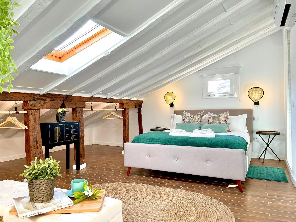 Apartment Bnbholder Palacio De Cristal Es Mia