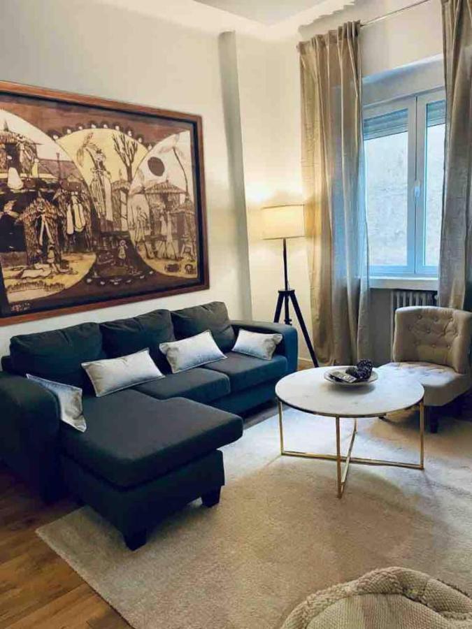 Apartamento Excelente Piso De 3 En La Latina Madri