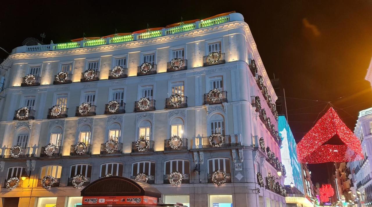 Casa Reina- Classical With Lift In Sol And Mayor Apartment