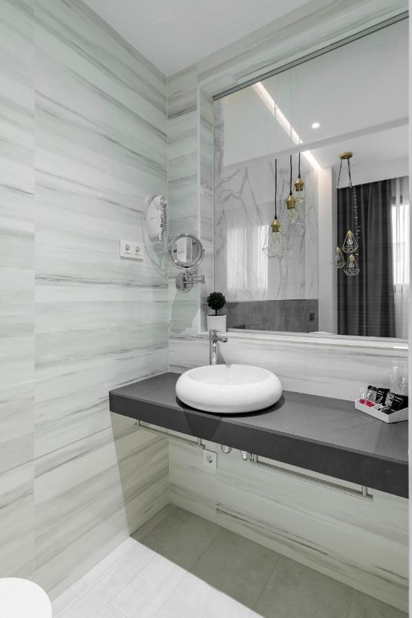 Emba Guest house *