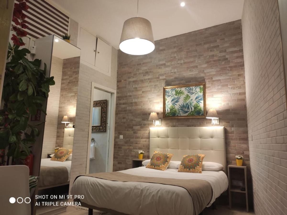 Yg Piso Center Apartment *