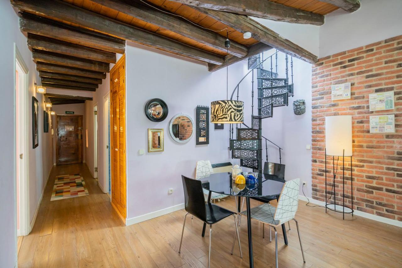 For Cozy Attic Private Terrace In Ech5 Apartamento *