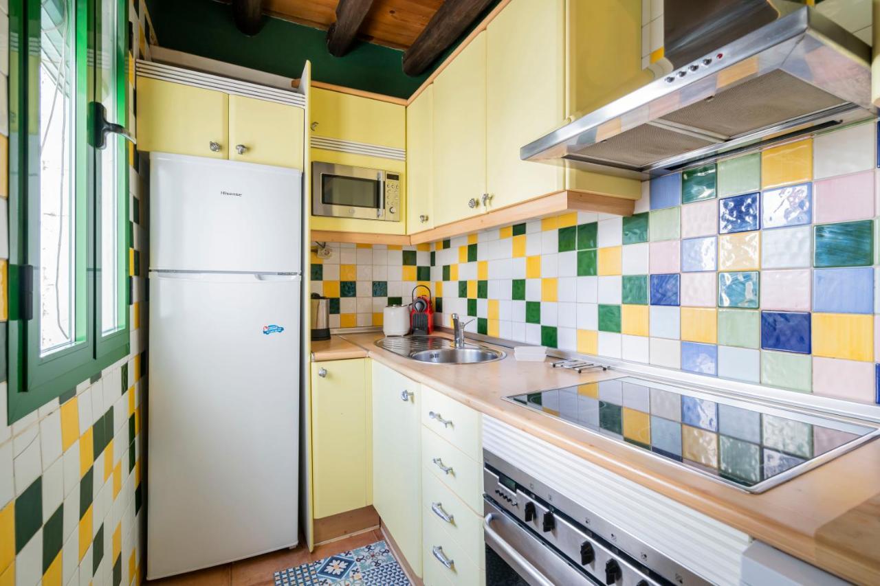 Apartamento For Cozy Attic Private Terrace In Ech5 *