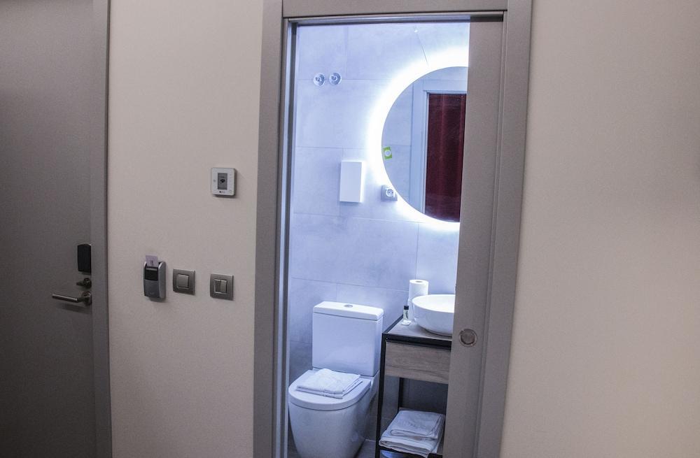 Hostel Juliette-gran Via Madrid
