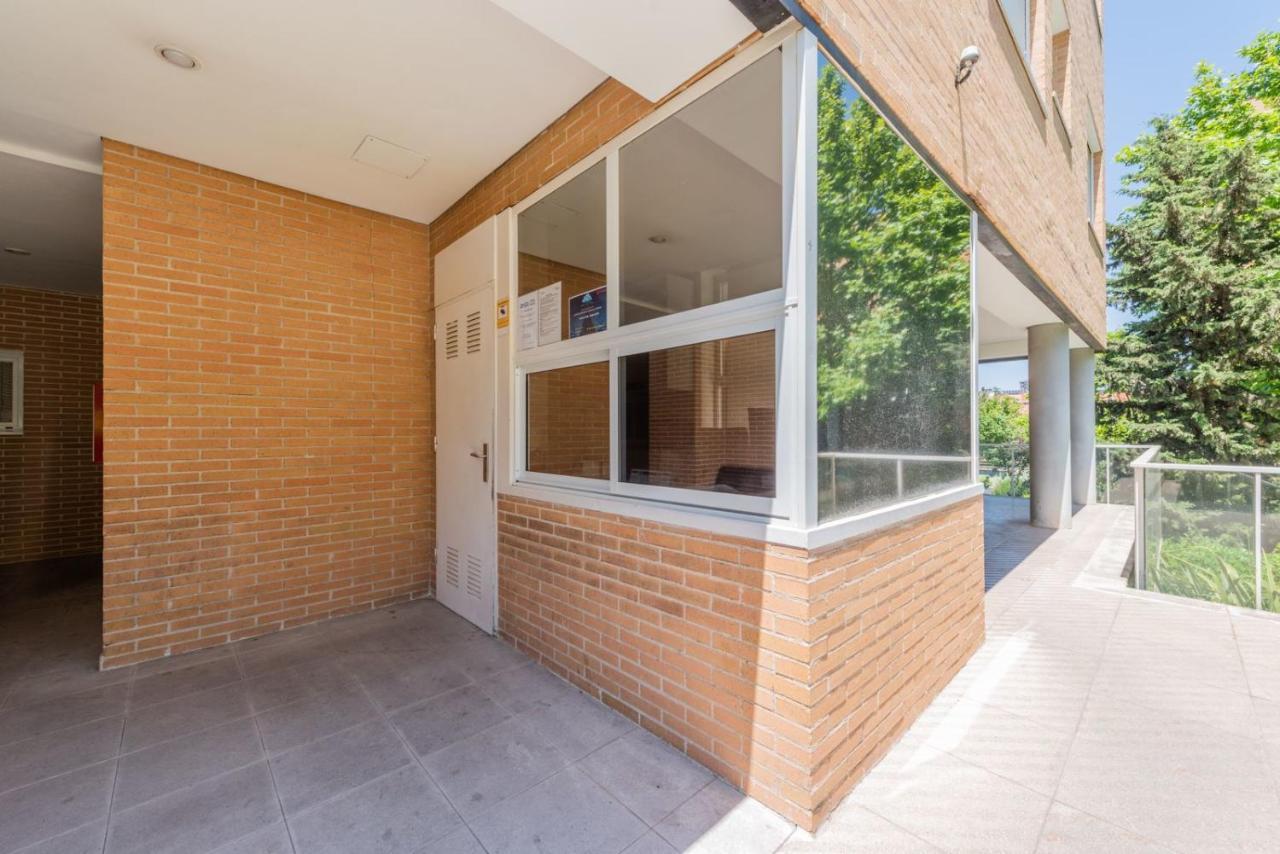 Apartment Robles Stylish & Modern Apartmenst In Madrid