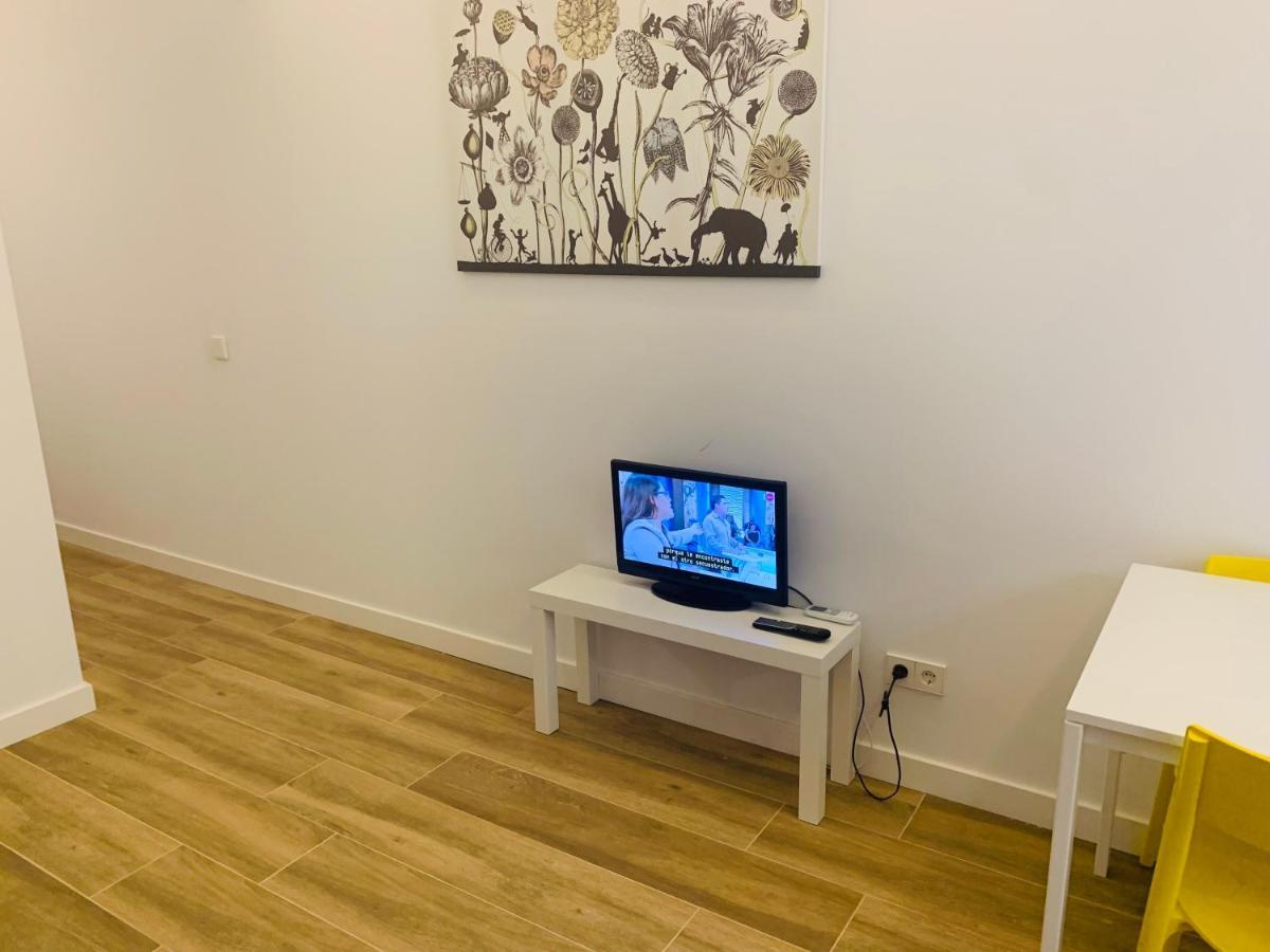 Moncloa-uni. Complutense Apartment *