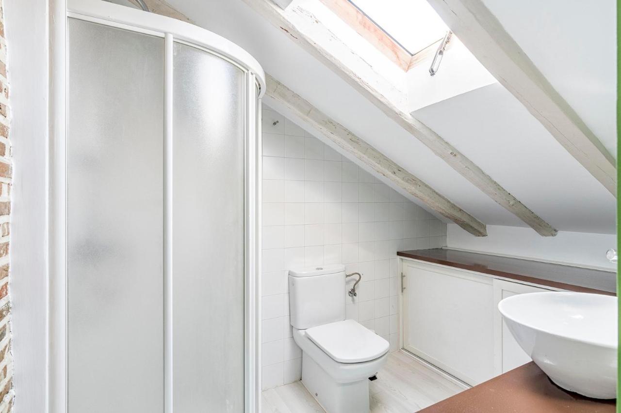 Fabuloso Estudio En Pleno Centro De Madrid. Apartamento