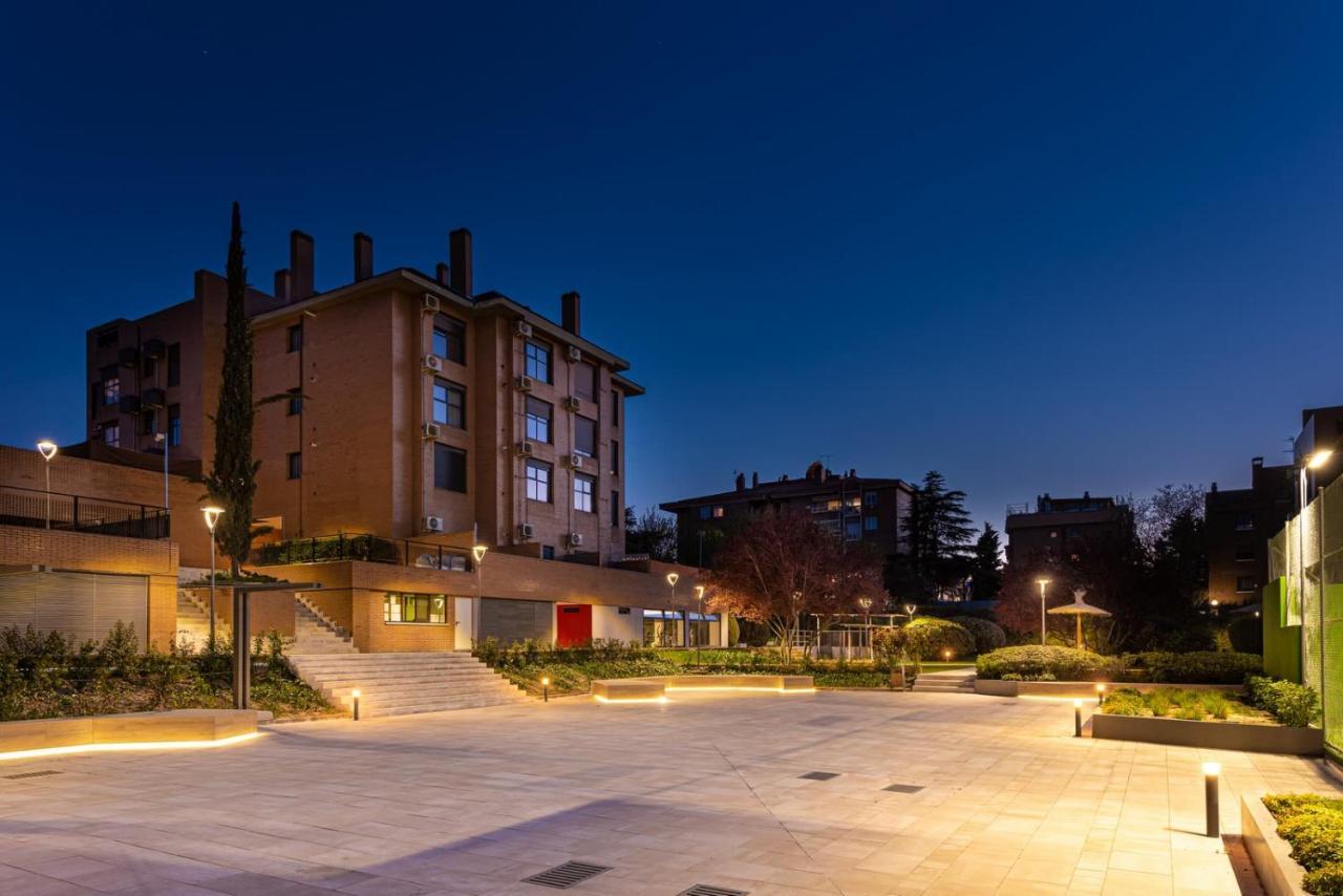 Premium In La Rosaleda - Apartment