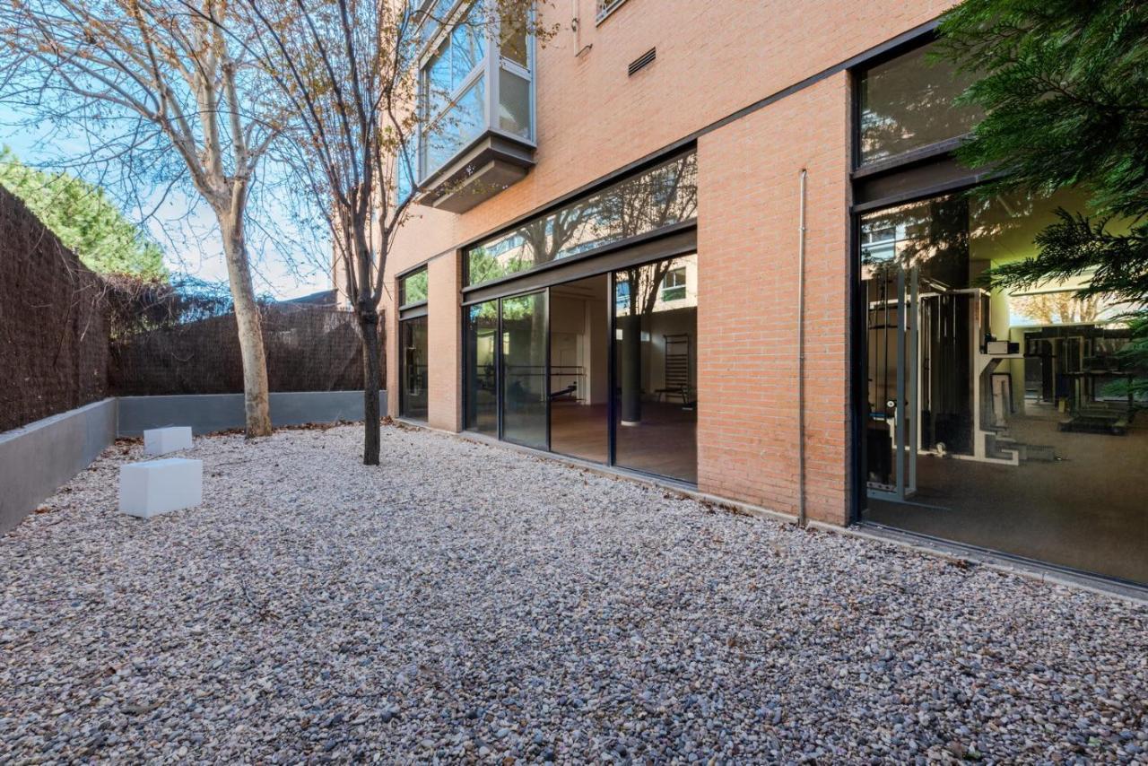 Apartment Castanos Design In Conde Orgaz Area Madrid