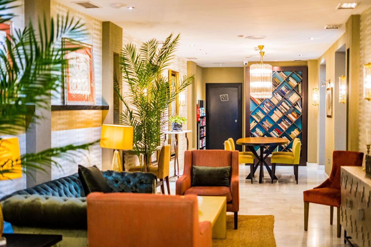 Meninas - Boutique Opera Hotel