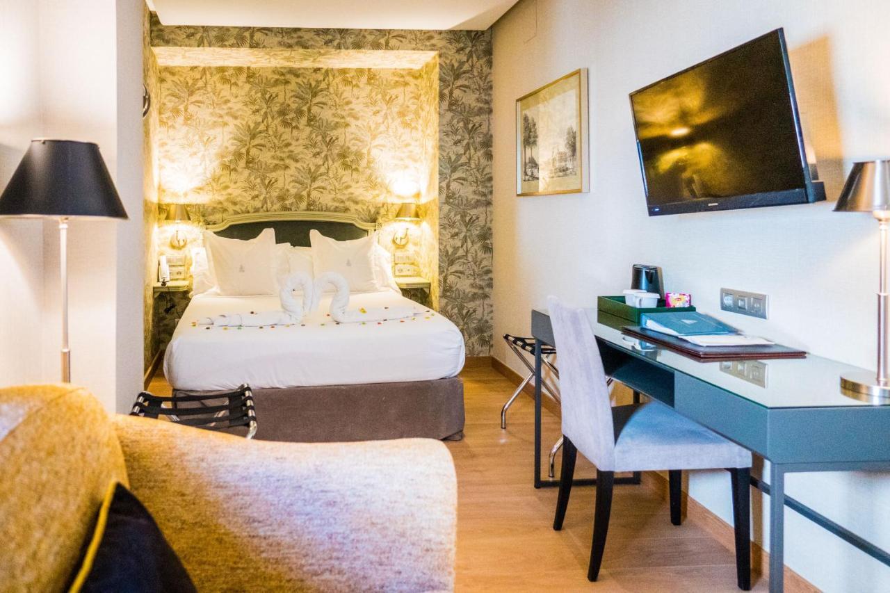 Meninas - Boutique Opera Hotel 4*