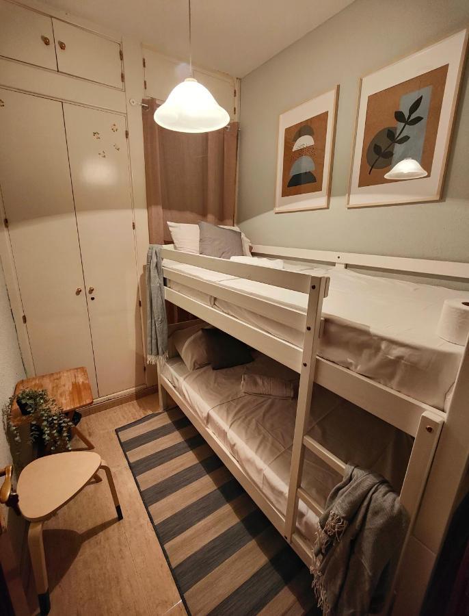 Corredera Rooms, No Llegadas Despues De 21h Gæstehus