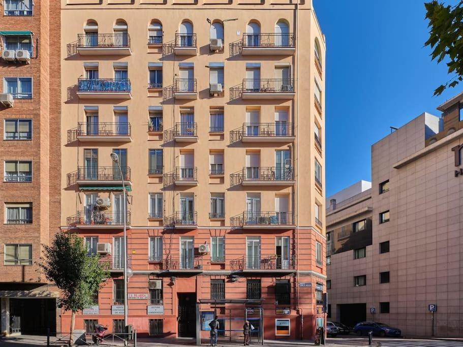 Apartment New Retiro Recien Reformado 10 Min En Metro A Sol, Hasta Seis Personas Madrid