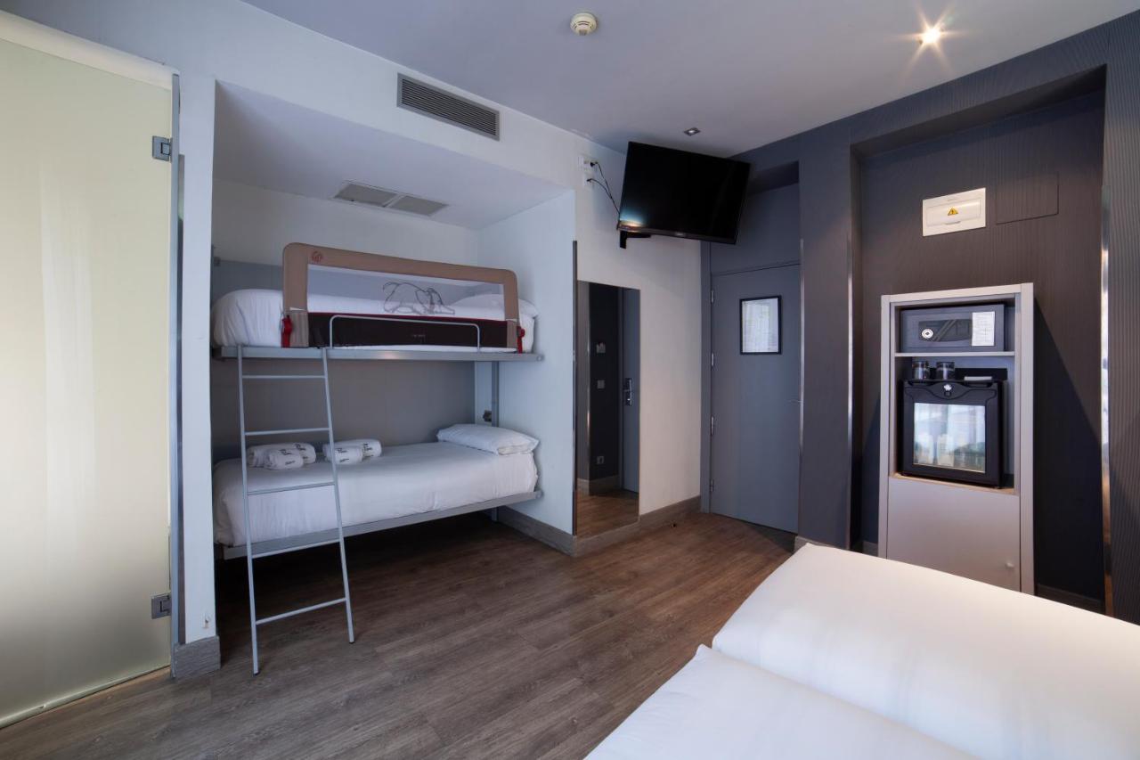 Hotel Petit Palace Plaza Espana 4*