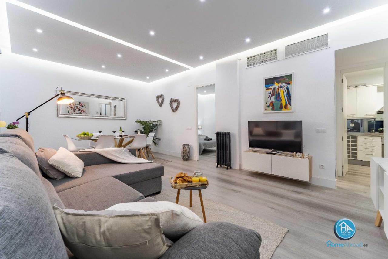 Modern Boutique In The Heart Of Madrid
