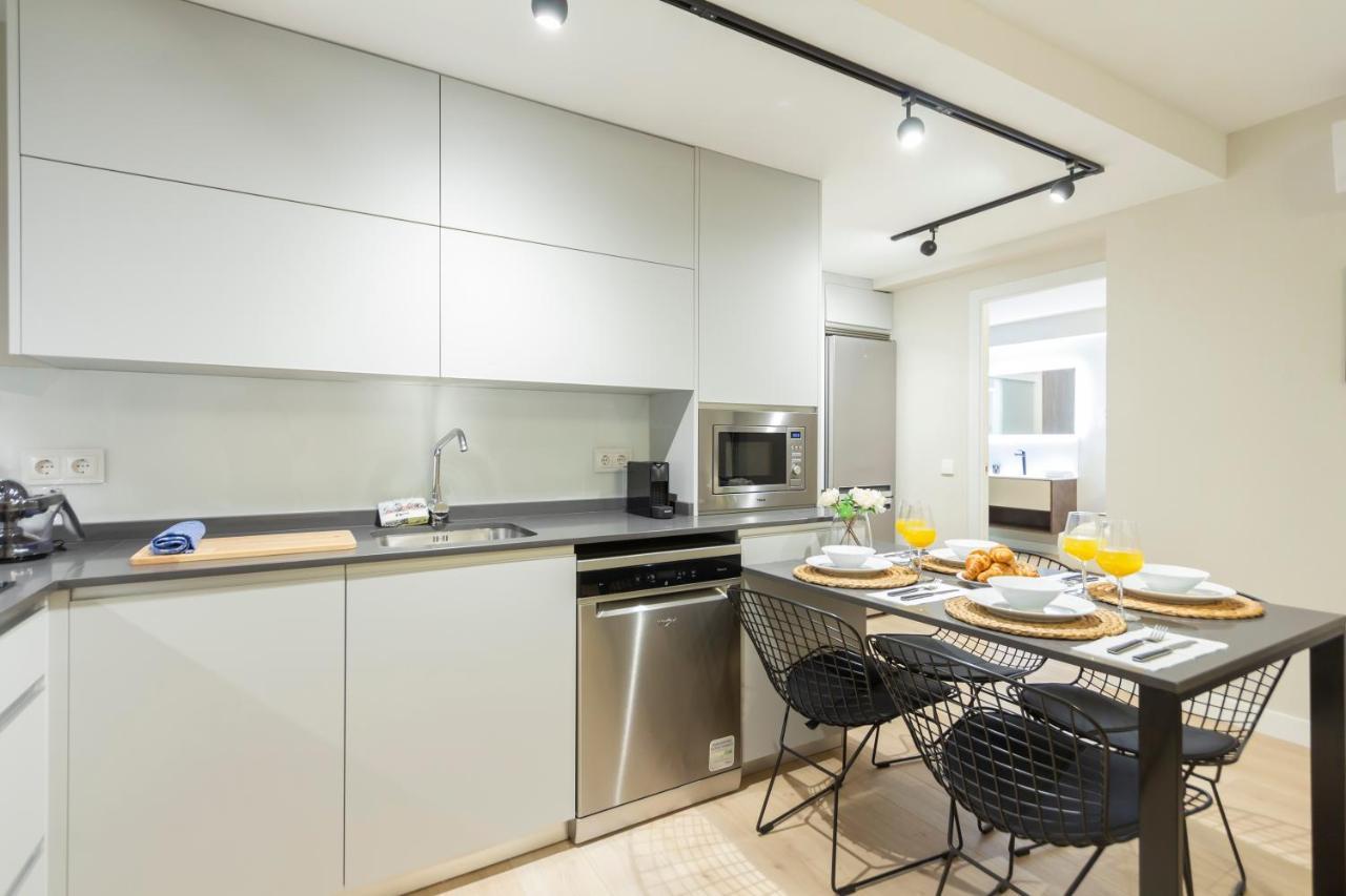 Dobohomes - Clara Del Rey Lejlighed *