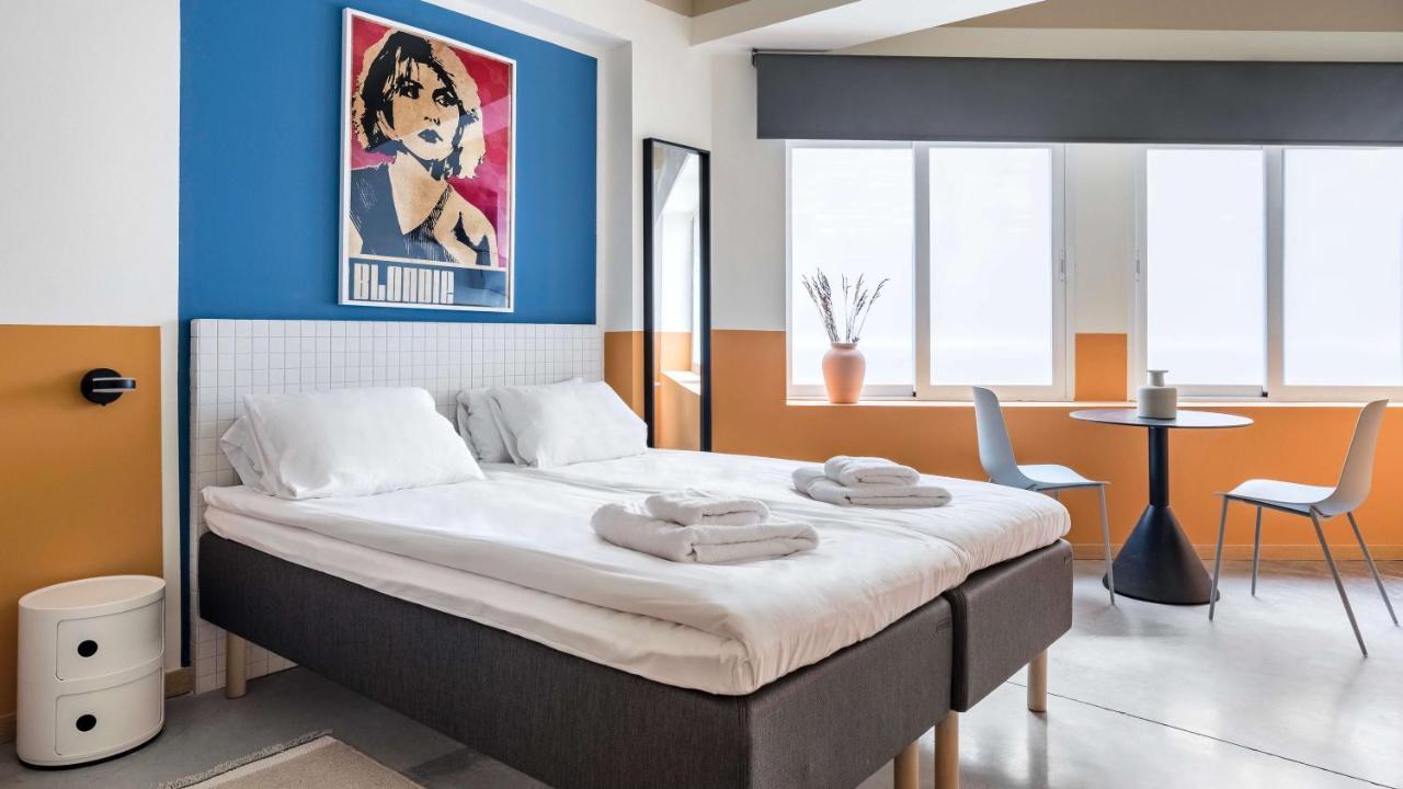 Bob W Chueca Aparthotel 3*