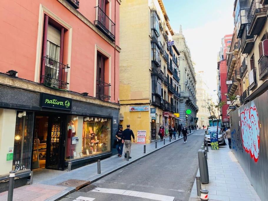 En La Calle Hortaleza De Centro Apartment *