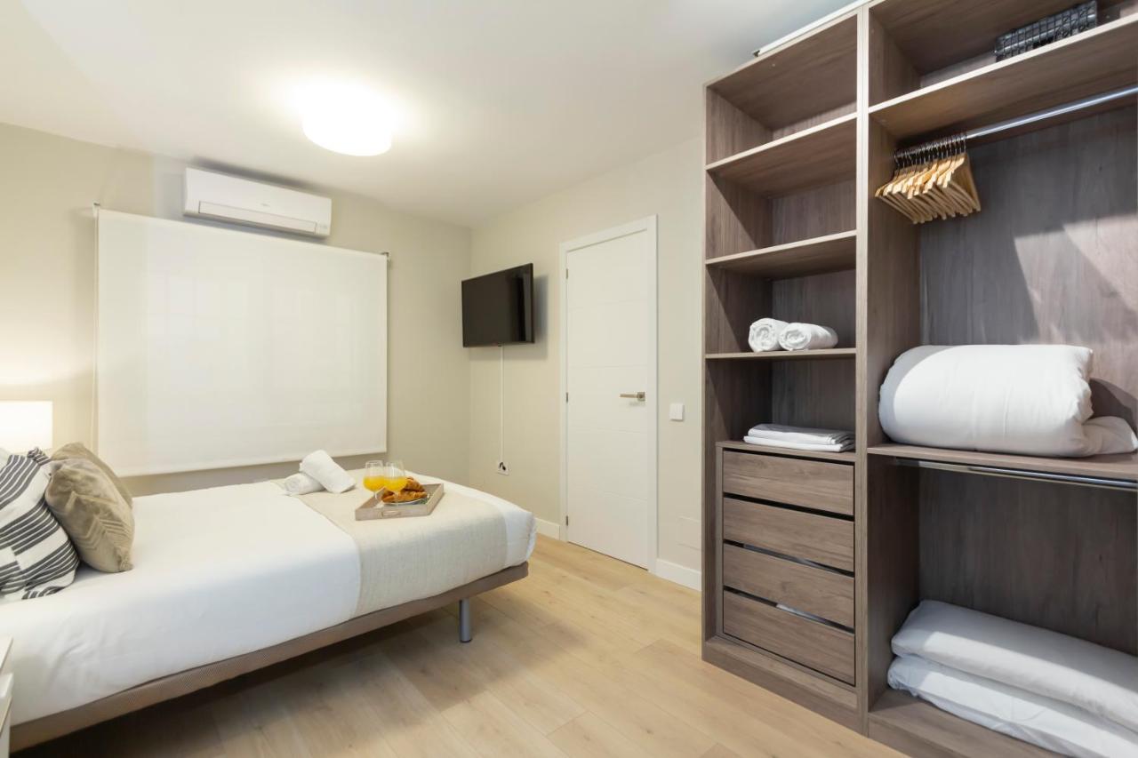 Dobohomes - Clara Del Rey Lejlighed *