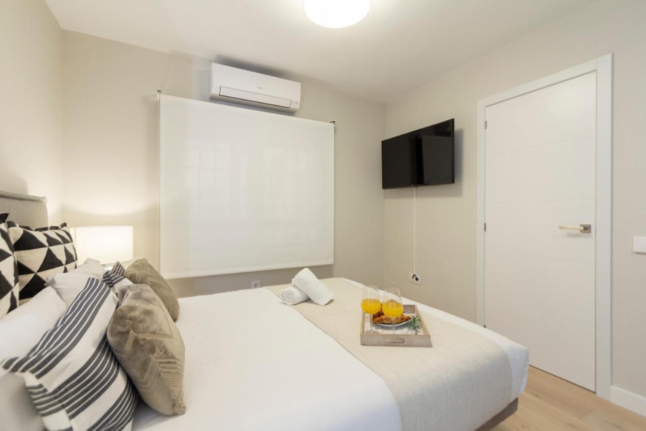 Dobohomes - Clara Del Rey Lejlighed *