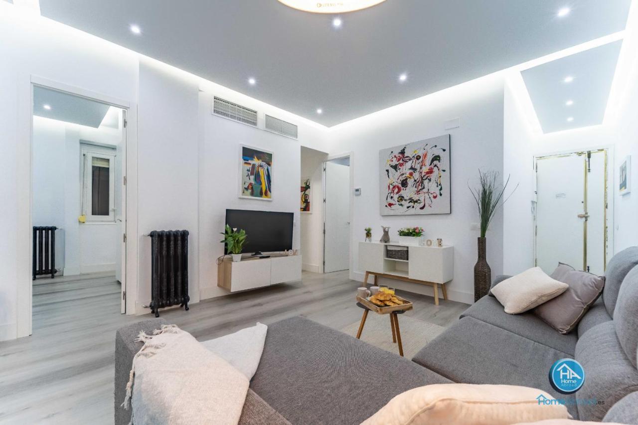 Modern Boutique In The Heart Of Lejlighed *
