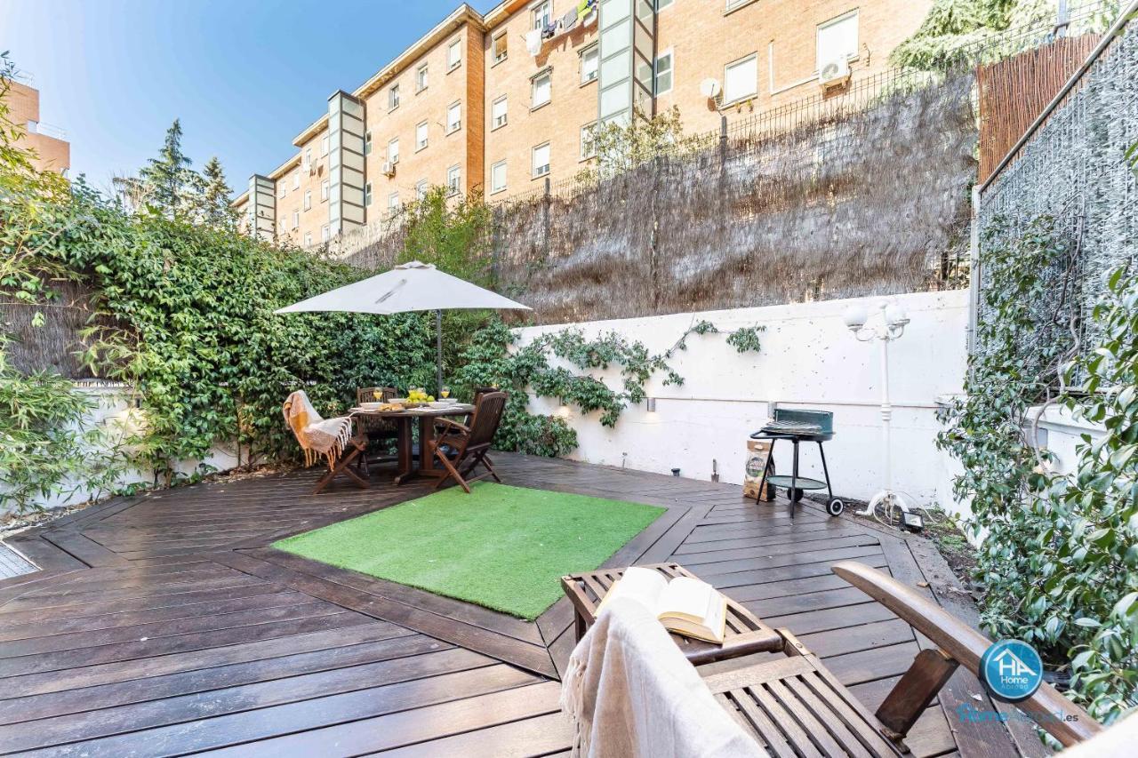 Elegant Grand Villa - Madrid City Center *