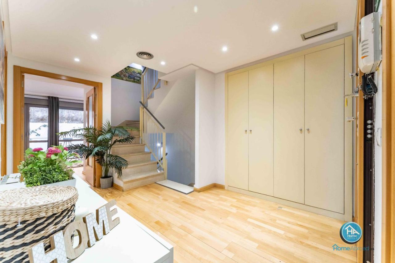 Elegant Grand Villa - Madrid City Center *