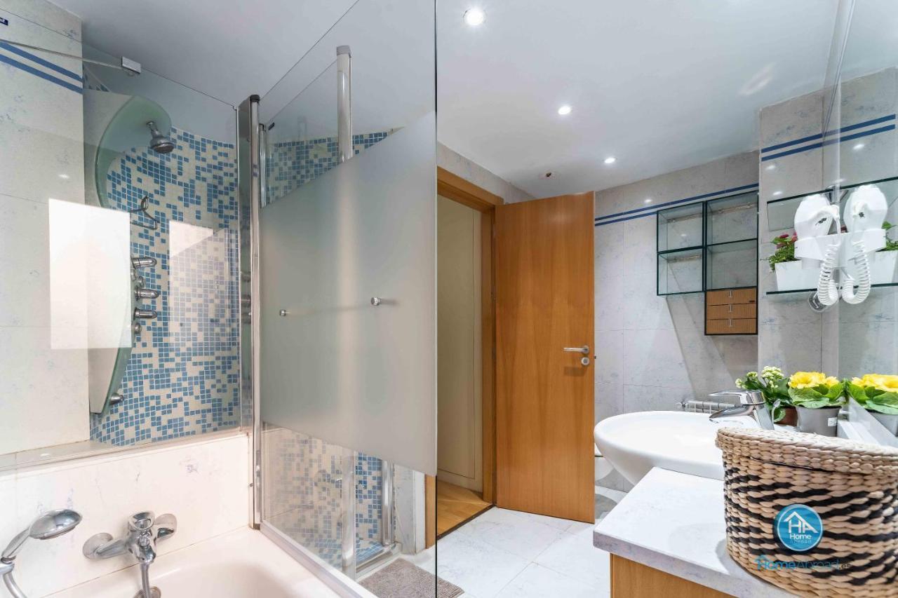 Elegant Grand Villa - Madrid City Center Madrid