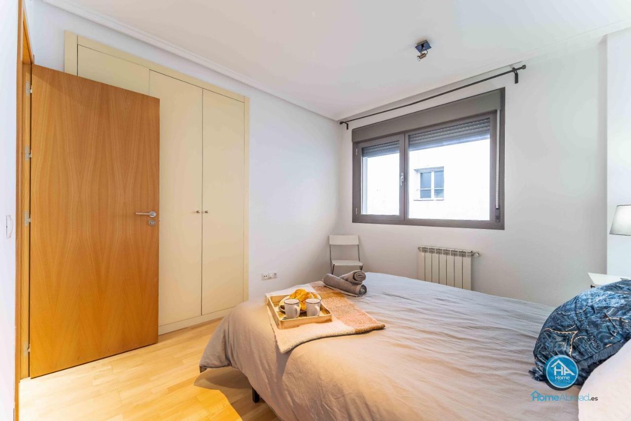 Elegant Grand Villa - Madrid City Center Apartment