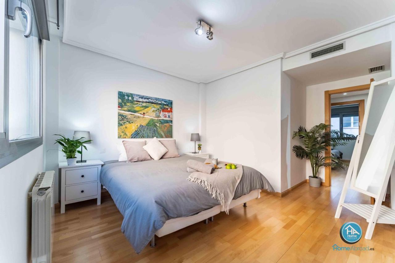 Elegant Grand Villa - Madrid City Center Apartment *