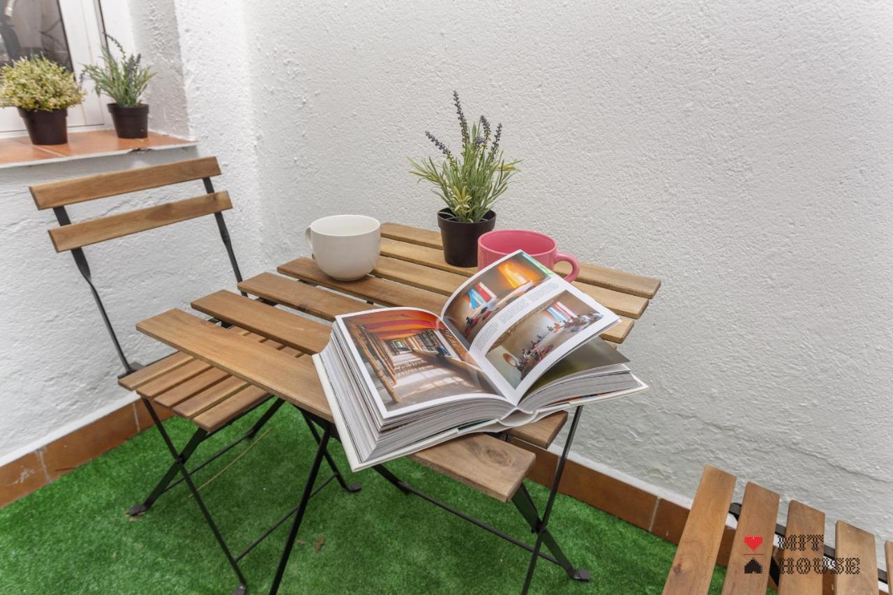 Mit House Magerit En Apartment